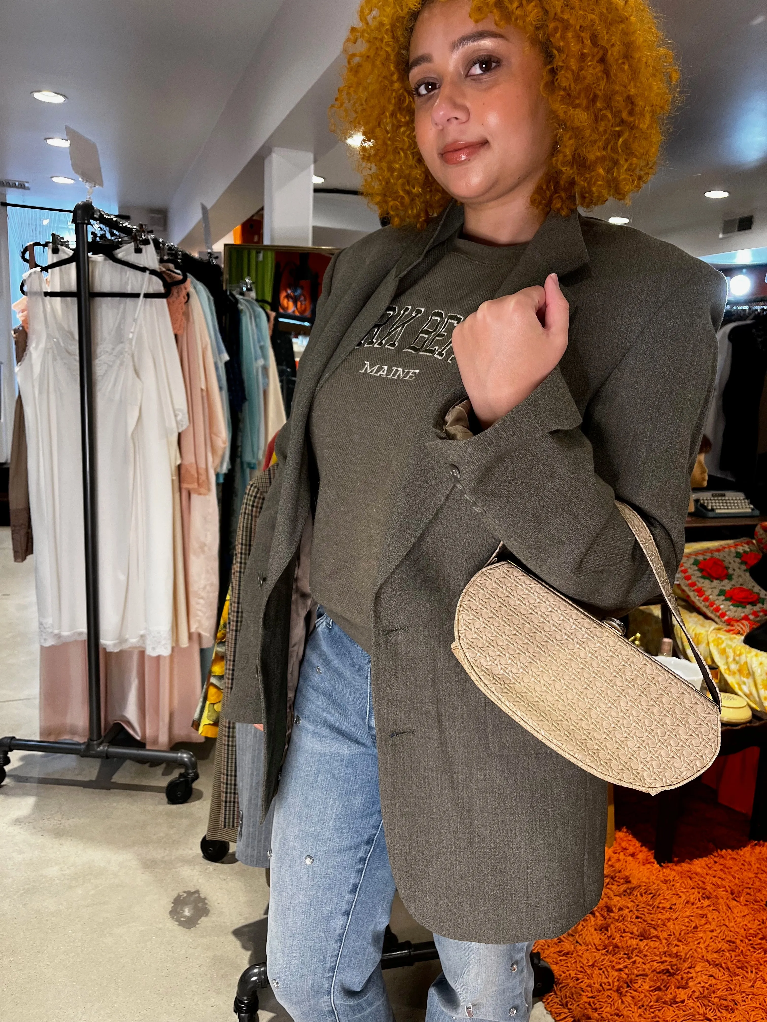 60's-70's Tan Textured Wicker Pattern One Shoulder Bag