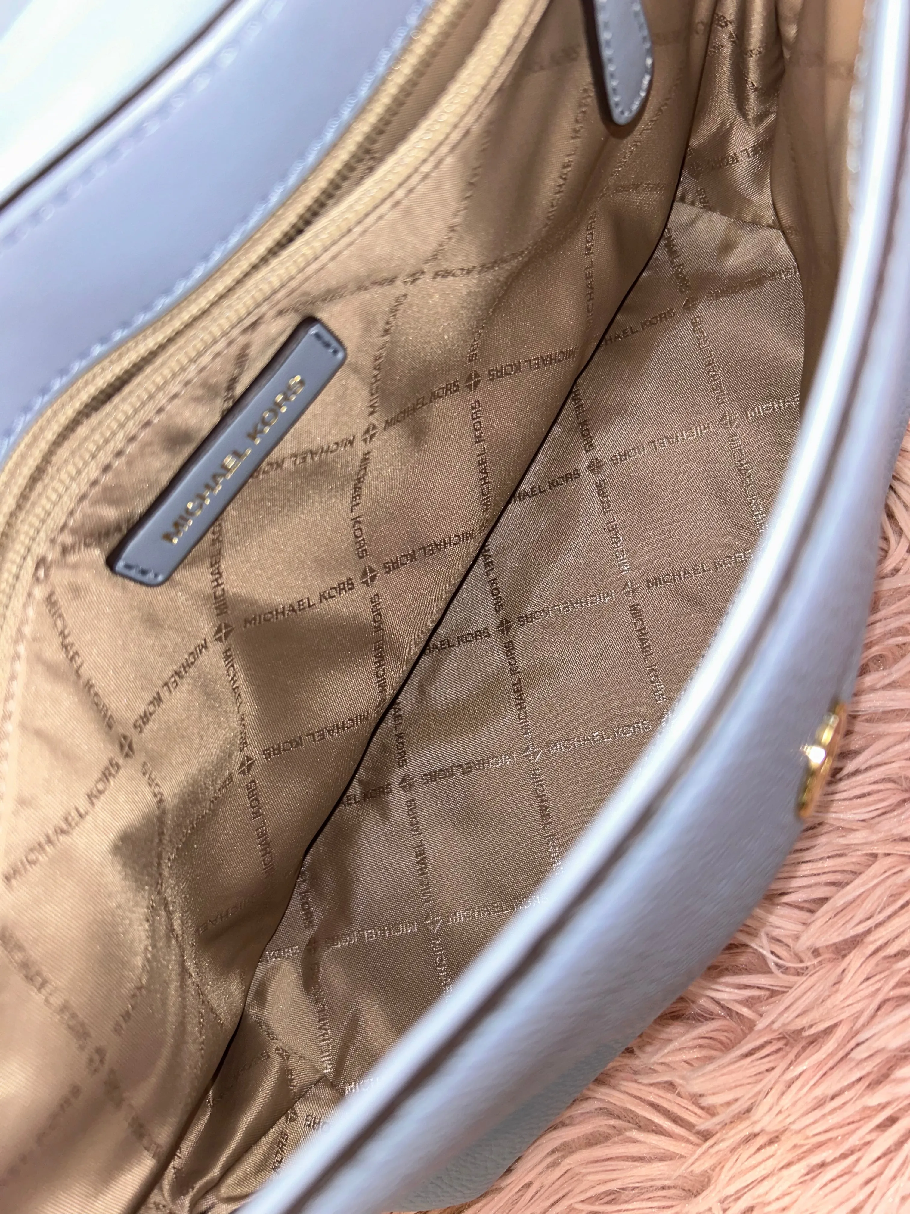 Crossbody Designer Michael Kors, Size Medium