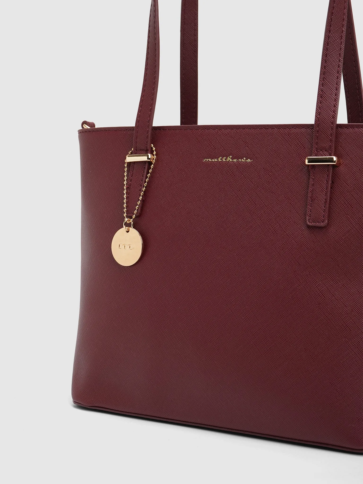 Ivan Shoulder Bag