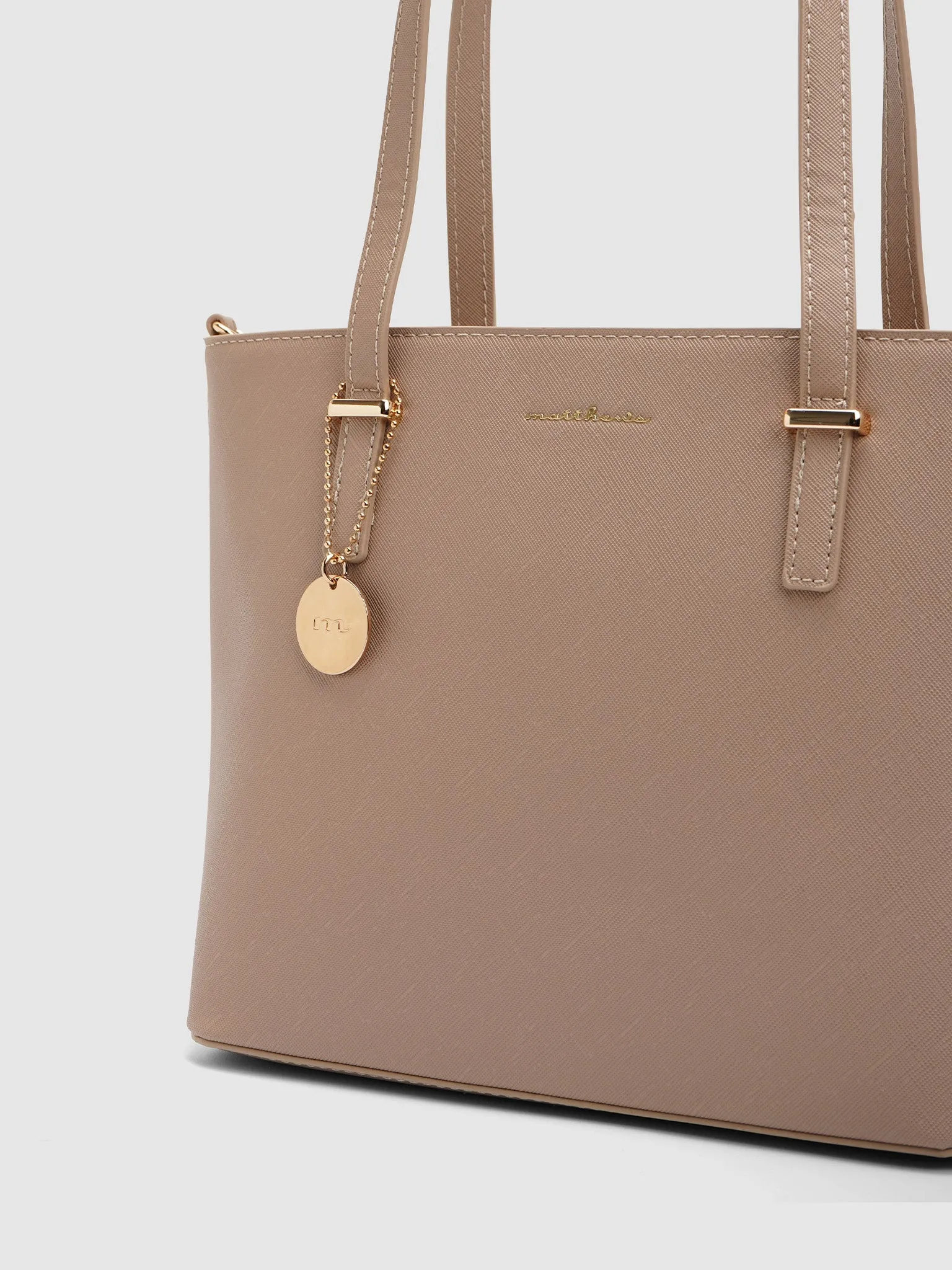 Ivan Shoulder Bag
