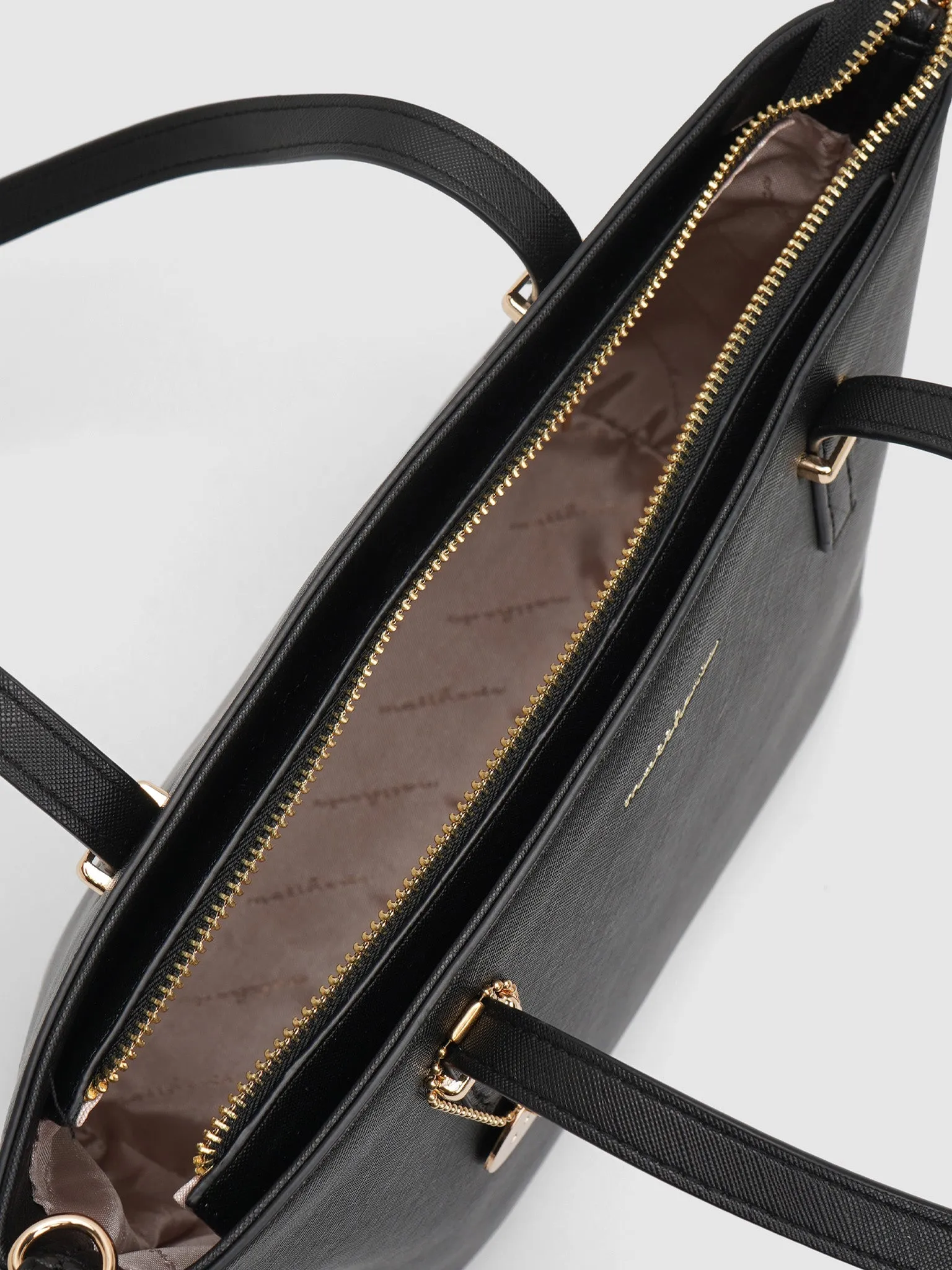 Ivan Shoulder Bag