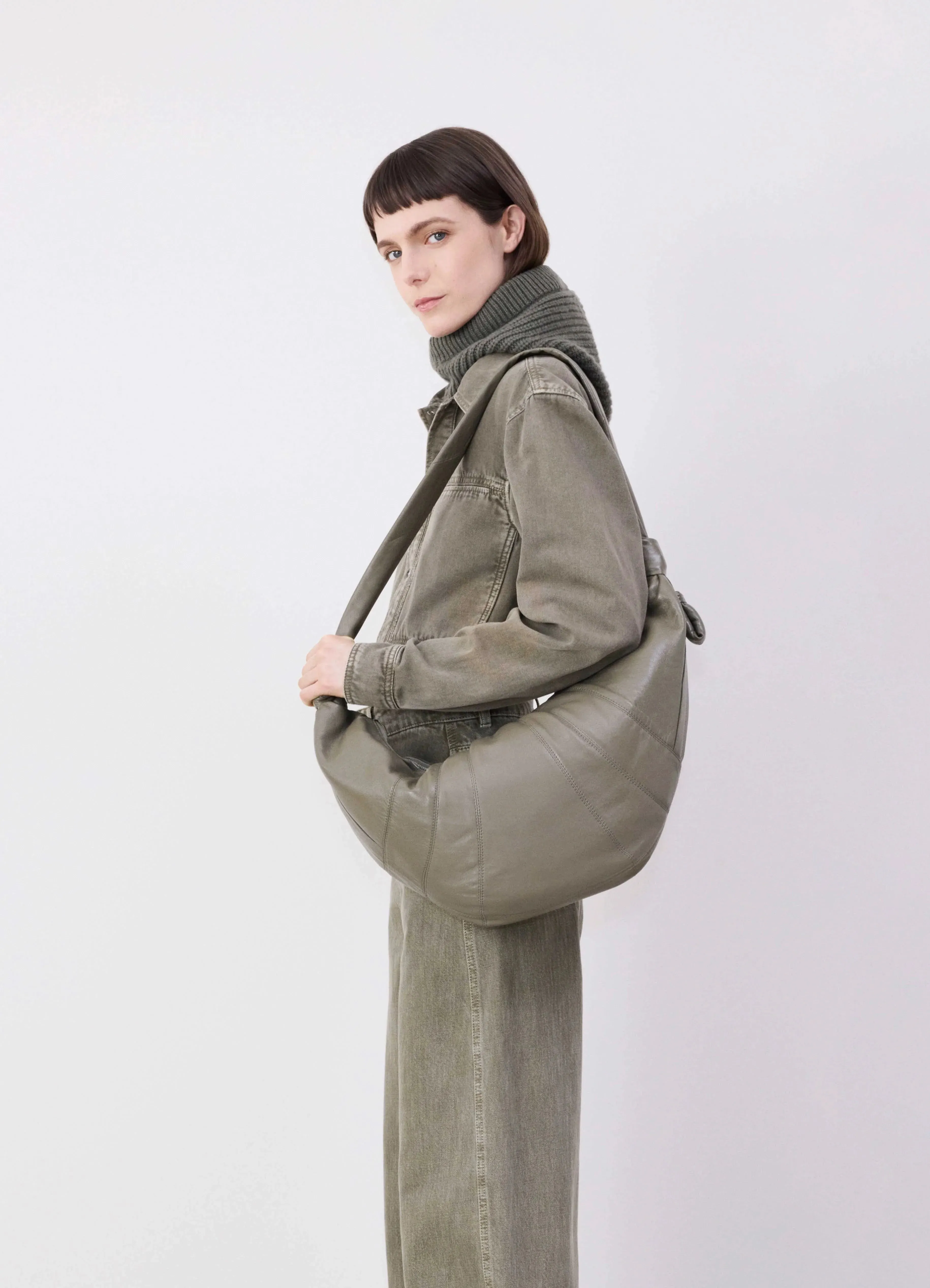 LARGE CROISSANT BAG
